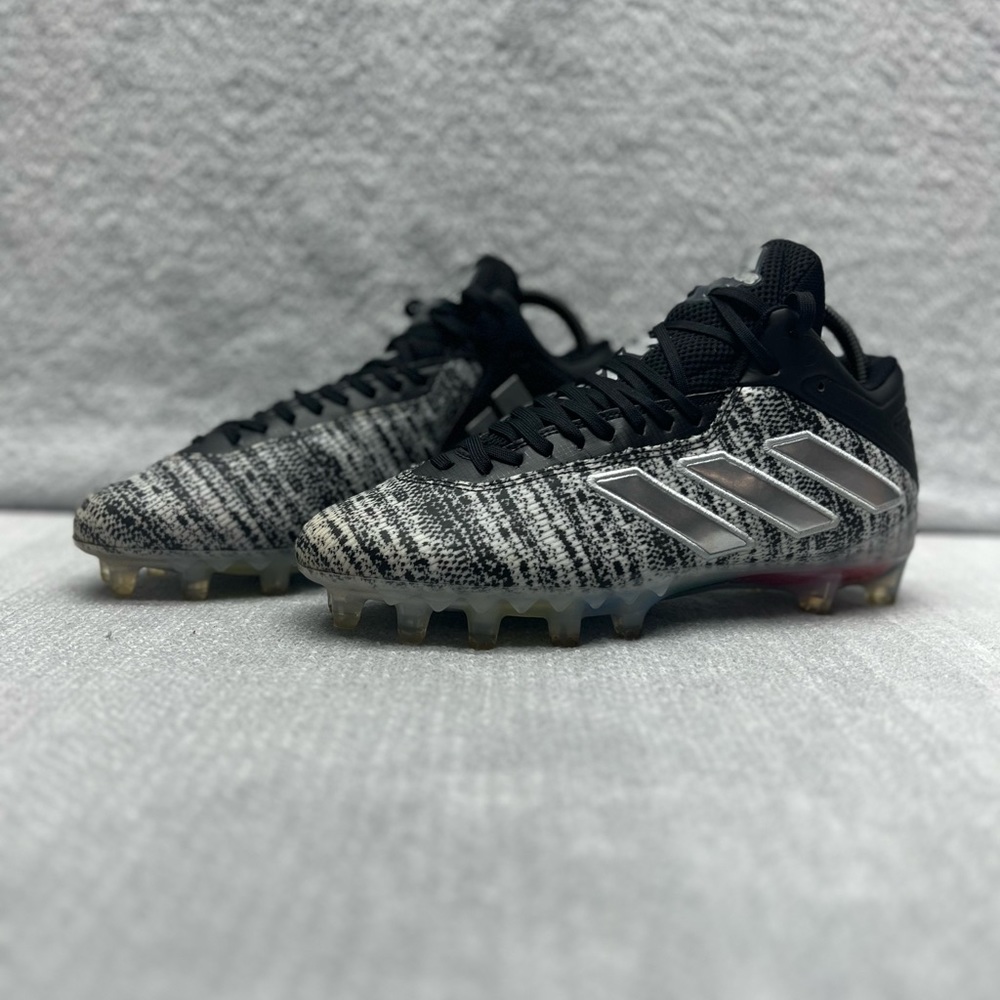 Footbal cleats size 8 1/2 men’s
